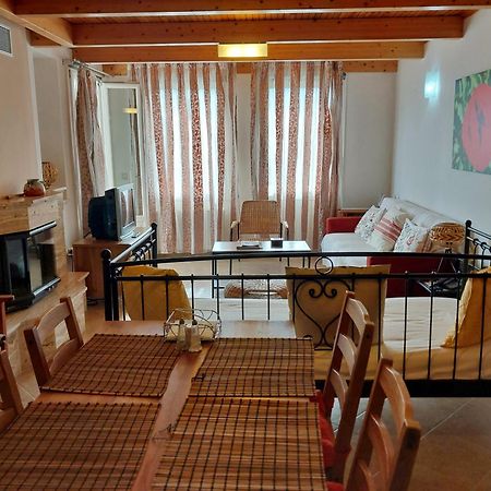 Rastoni Apartments Ándros エクステリア 写真